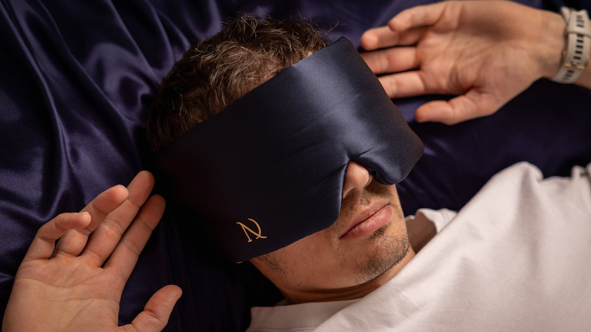 The Real Benefits of Using a Sleep Mask (And Why It Improves More Than Just Sleep)